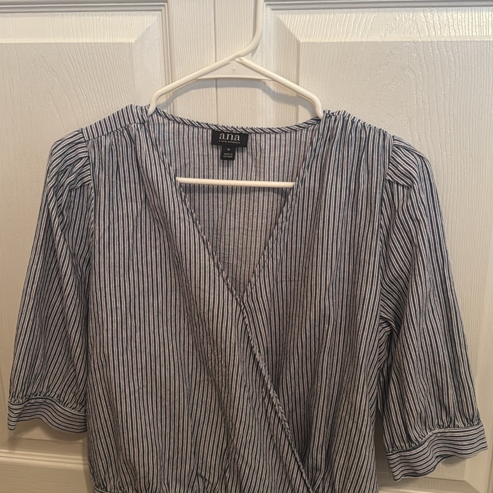 a.n.a Women's Pinstripe Blouse - Black and White